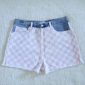 Juicy🍊 Couture Pink🩷 and White Checkerboard Denim Shorts